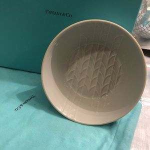 Tco floral & fauna nest bowl